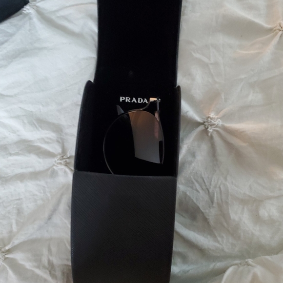 Amazing Prada Gunmetal Sunglasses w/Box Never Worn - Picture 9 of 10